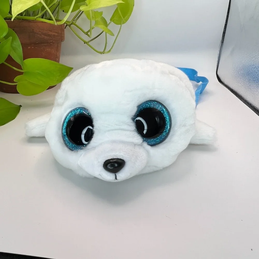 Ty icy seal